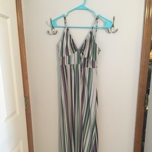 Maxi dress with purple and green print